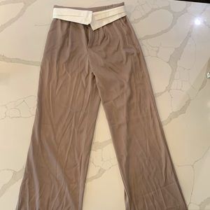 Brown trousers, never worn, tag still on!!